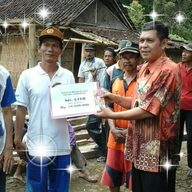 KUA Kecamatan Slogohimo Prakarsai UPZ Bantu Program Bedah Rumah
