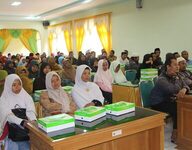 Ustadz/Ustadzah di Karanganyar Terima Intensif Satu Juta Rupiah