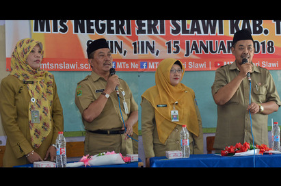 Pisah Sambut Kepala Madrasah Dan Kepala Tata Usaha MTs Negeri Slawi