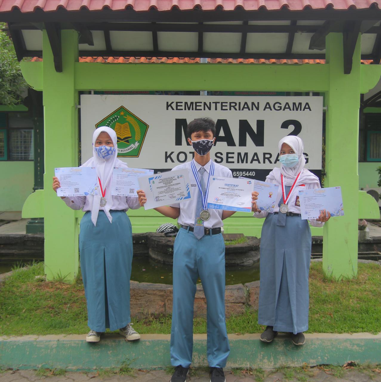 Dua Siswa MAN 2 Kota Semarang  Raih Medali  di Olimpiade Biologi NGO 2021