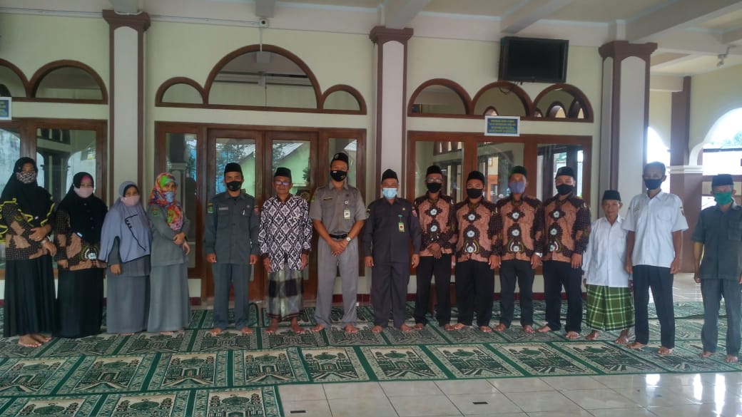 Meningkatkan Ibadah Lebih Penting Daripada Mencari Tanda-Tanda Lailatul Qadar