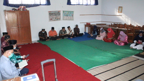 Jalin Kebersamaan dengan Khataman Al Qur’an