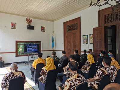 Kakankemenag Salatiga  Ikuti Gerakan Cinta ZIS Jateng Secara Virtual