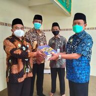 Kakankemenag Salatiga Apresiasi Besarnya Bantuan Mushaf Alquran dari Ketua DMI