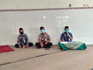 Kakankemenag Salatiga Berikan Kultum Menggapai Fitroh Manusia