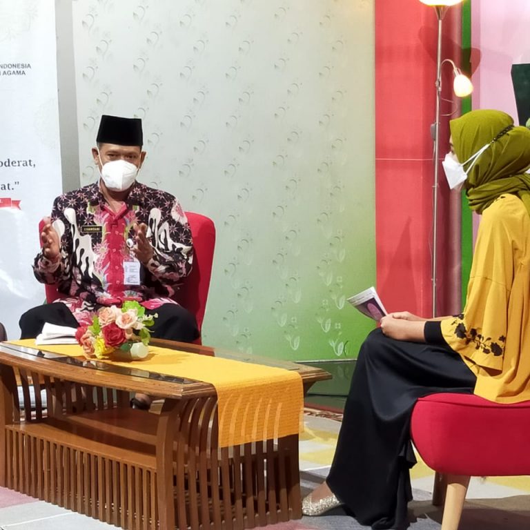 Zakat Bantu Mengentaskan Kemiskinan