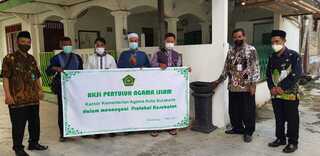 Tinjau Masjid, Hidayat Maskur dan PAIF fasilitasi 2 wastafel