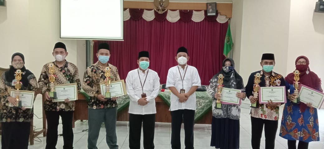 Pemilihan Penyuluh Agama Islam Teladan Fungsional (PNS) Maupun Non-PNS. Kabupaten Pekalongan Tahun 2021