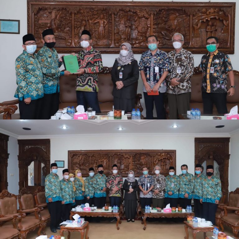 Guru Madrasah Bukan PNS Dinjanjikan Menerima “SIRUP” Dari Bupati Kebumen