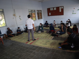 Tingkatkan Iman Takwa, Pesantren Kilat Dan Zakat Fitrah di Kampus Nepatsa