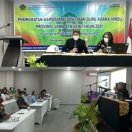 Guru Agama Tiang Kerukunan Nusantara