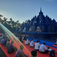 Peringatan Detik-Detik Waisak di Lasem, Rembang