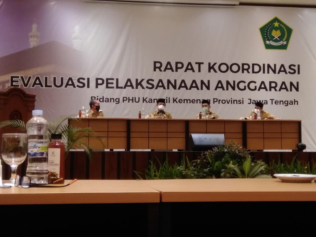 Rakor Evaluasi Pelaksanaan Anggaran Bidang PHU Kanwil Kemenag Jateng