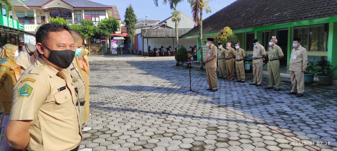 Farid Instruksikan ASN Kemenag Hadir Ikuti Apel Hari Lahir Pancasila di Kantor