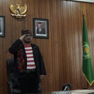Kenakan Pesa’an di Hari Lahir Pancasila, Gus Yaqut Ingin Teladani Kegigihan Orang Madura