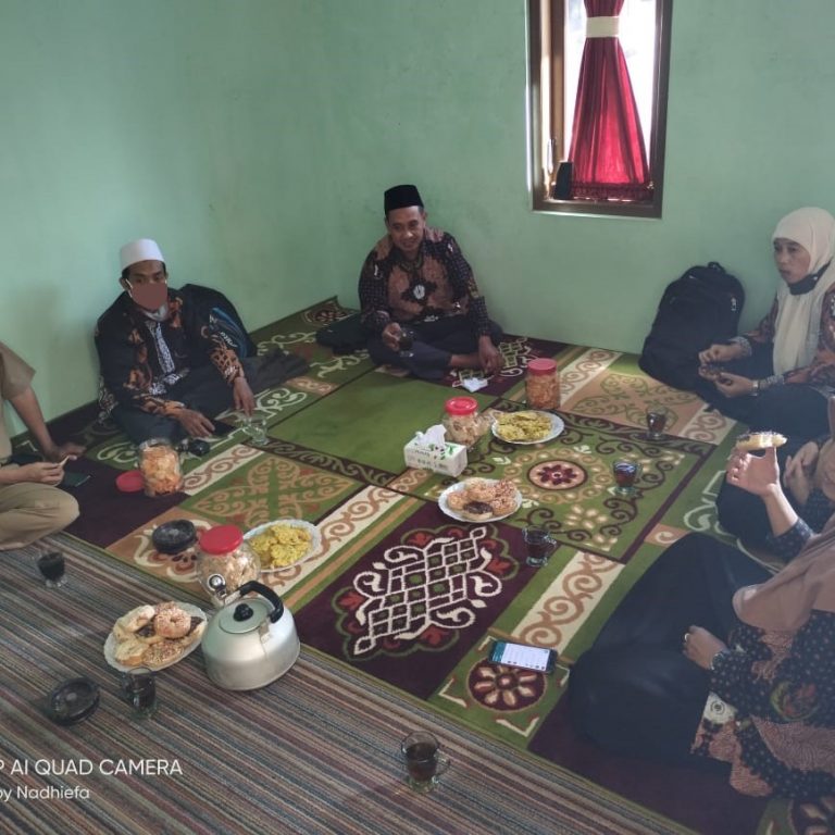 KUA Kalibawang Update data Masjid dan Musholla melalui SIMAS