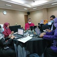 Tim Penyusun Modul Penguatan Pendidikan Karakter RA Bekerja Dengan Serius