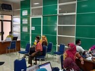 41 Guru Dan Karyawan MI Al Fatah Jalani Vaksinasi Di Puskesmas  Banjarnegara 2