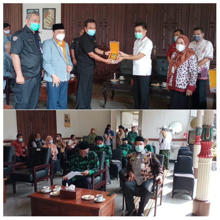 Kasubag TU  Kankemenag Salatiga Pimpin Doa Penerimaan Kunja FKUB Kab. Sukabumi