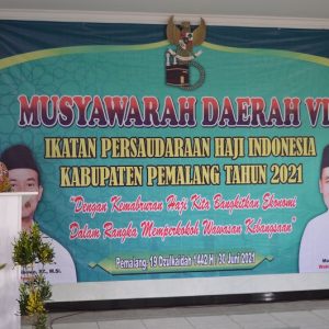 Ka. Kankemenag memberikan sambutan pada acara Musyawarah Daerah VII IPHI Kab. Pemalang (fi - 30/6)