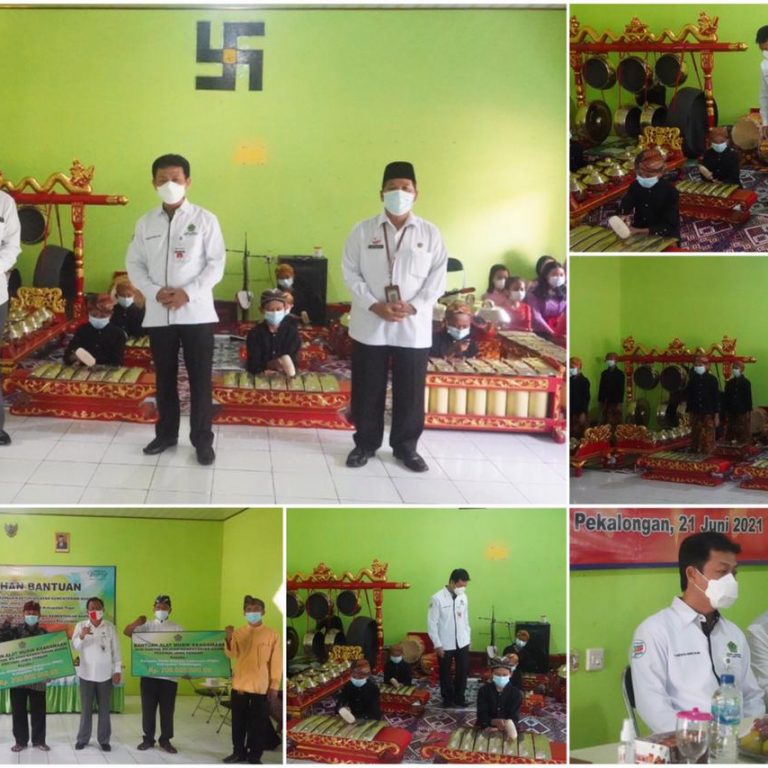 Kakanwil :  Dua Pesan Untuk  Penerima  Bantuan Alat Musik Keagamaan dan Sarpras