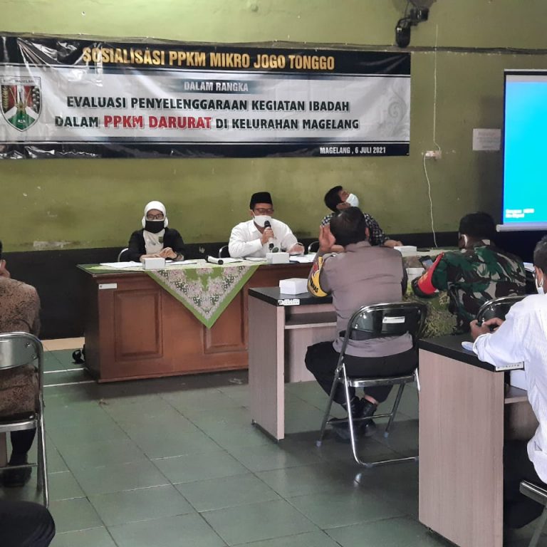 Berlakukan PPKM Darurat, Kepala KUA Kec. Magelang Tengah dan PAIF Sosialisasikan SE Menag RI
