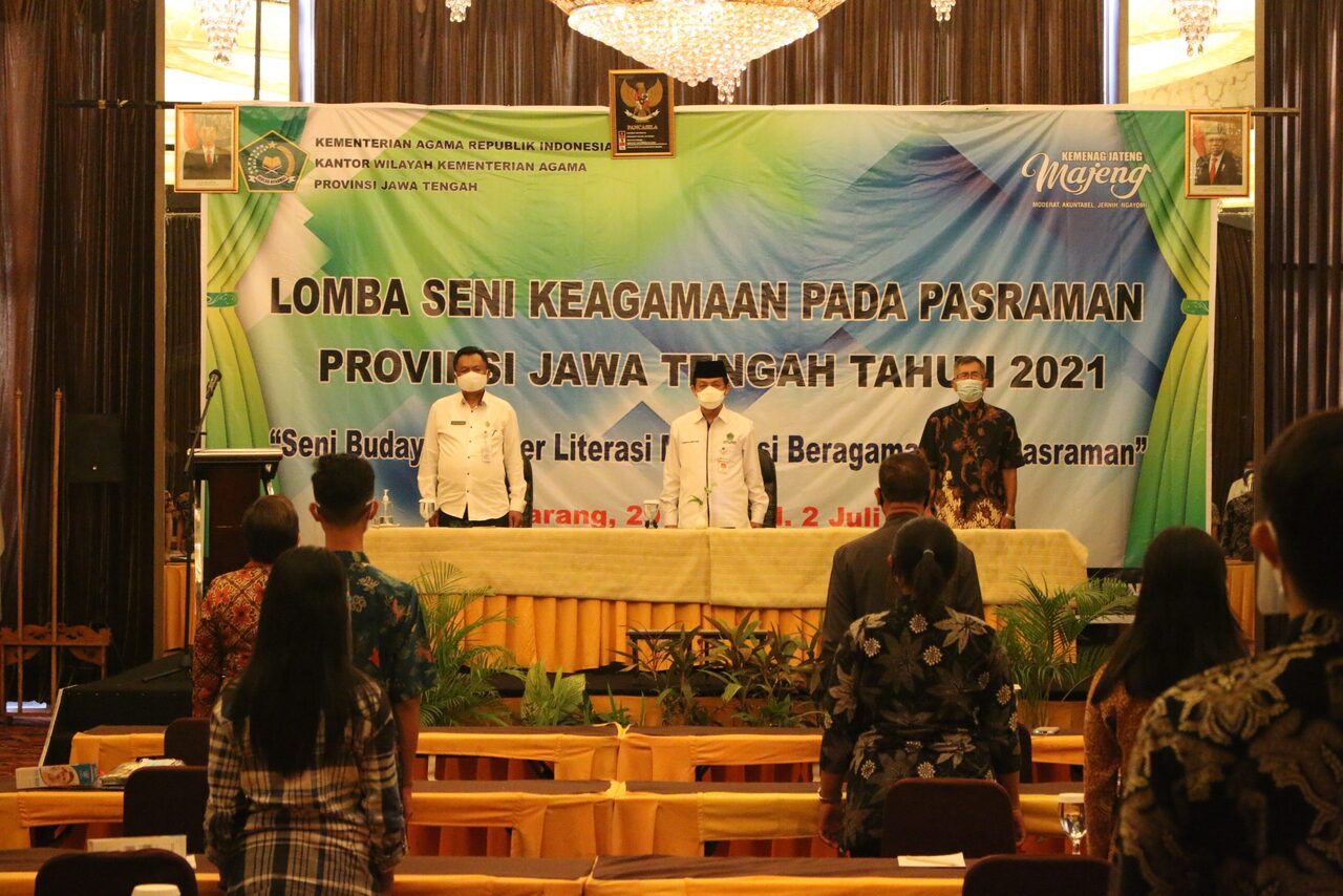 Kakanwil Membuka Lomba Seni Keagamaan pada Pasraman Tahun 2021 di Jawa Tengah