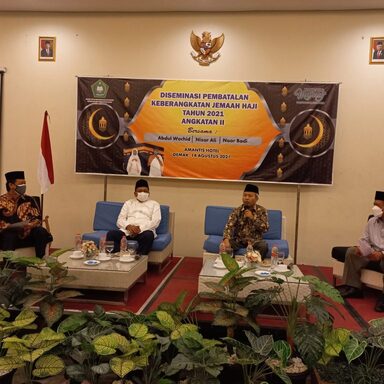 Diseminasi Pembatalan Keberangkatan Jemaah Haji, Sekjen Sampaikan Permintaan Maaf