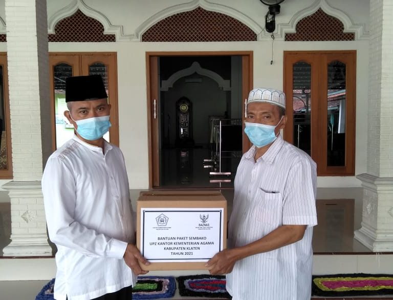 Bantuan Sembako Untuk Marbot Masjid Mulai Disalurkan