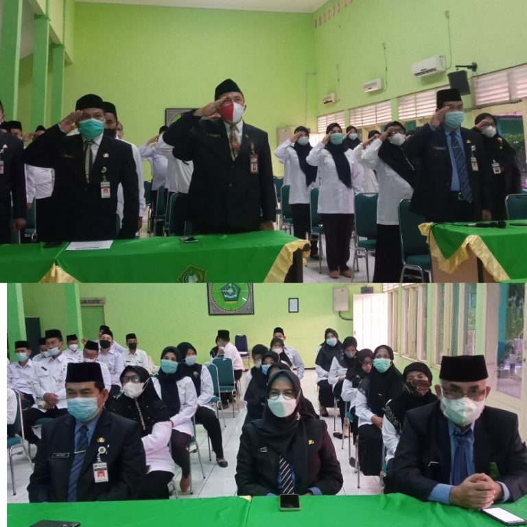 Pegawai Kemenag Demak Ikuti Upacara Penurunan Bendera