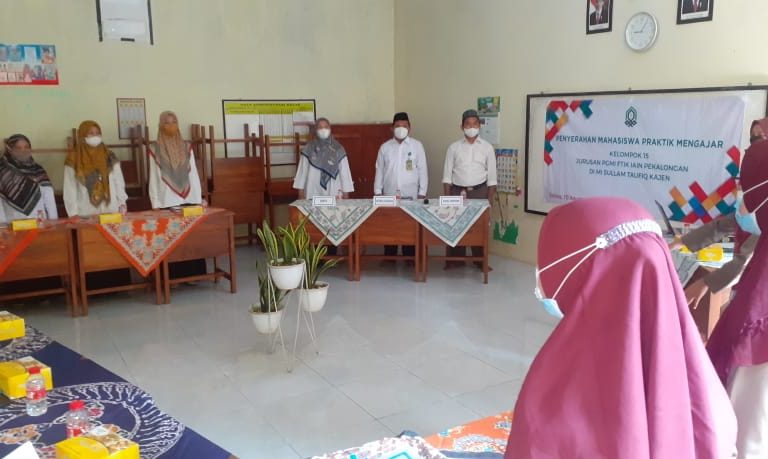PPL Bekali Mahasiswa PGMI IAIN Pekalongan Menjadi Guru Profesional