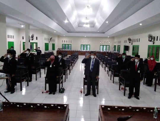 Peringatan Kemerdekaan RI ke 76, Kankemenag Klaten Ikuti Upacara Secara Virtual