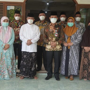 Santri Adalah Generasi Kyai