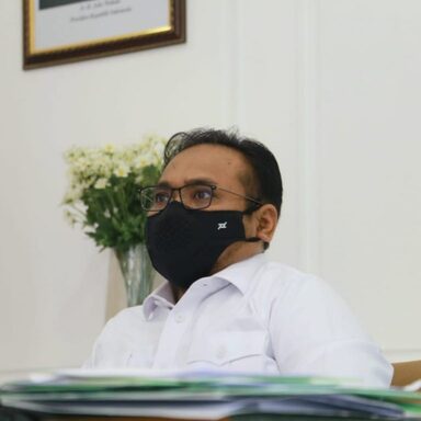 Insentif Guru Bukan PNS Madrasah Segera Cair