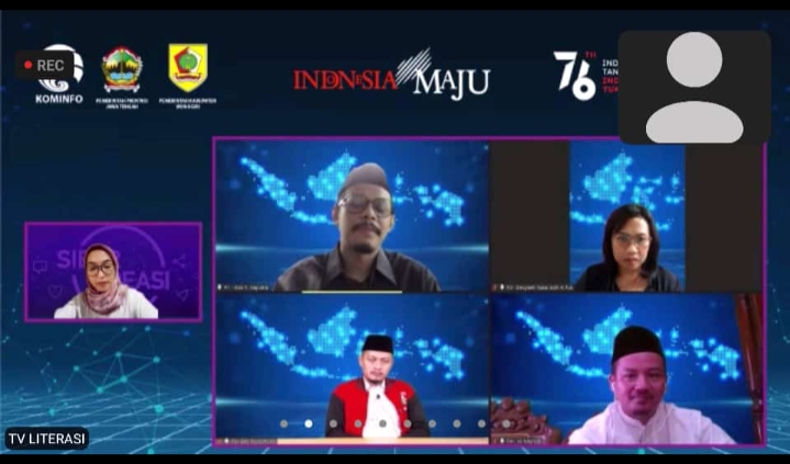 Tim Pengendali KUB Kankemenag Wonogiri yang juga anggota FKUB, H. Mursyidi dalam acara Webinar Gerakan Nasional Literasi Digital & Siber Kreasi