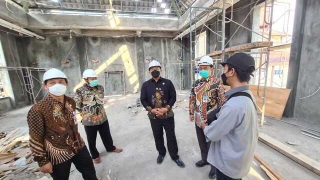 Direktur Pelayanan Haji Dalam Negeri Lakukan Monev Pembangunan Gedung PLHUT