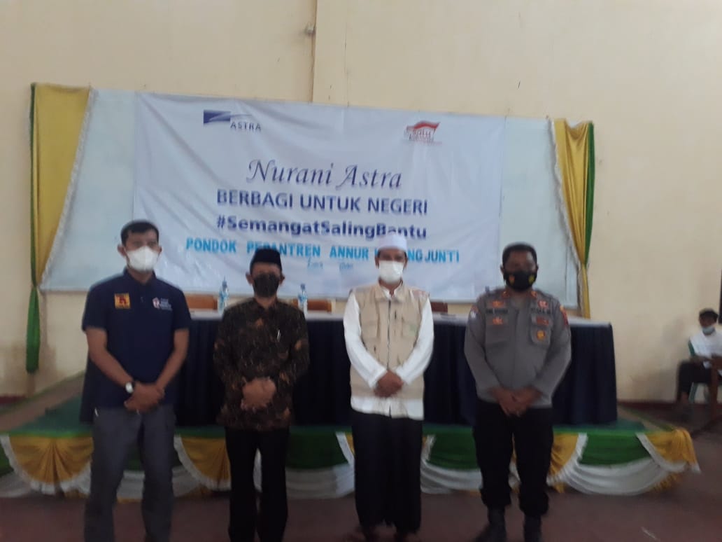 Nurani Astra Berbagi Untuk Negeri di Ponpes Annur Brebes