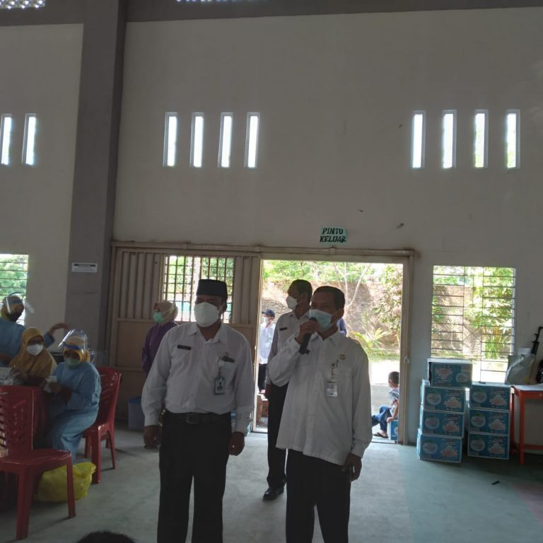 1195 Siswa MTsN 7 Klaten Dapatkan Suntikan Vaksin Dosis 1