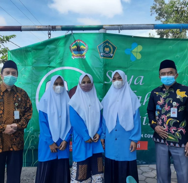 Vaksinasi Kalangan Santri Terus Bergulir, 218 Santri PP Nurul Hidayah Kebumen Divaksin