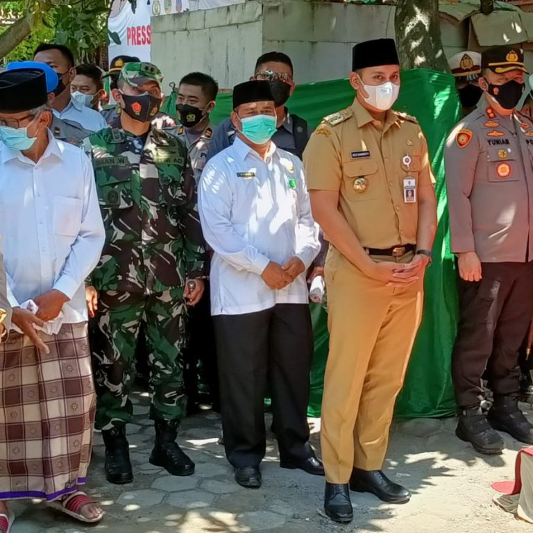 Lawan Covid-19, Ratusan Santri Ponpes ARIS Ikuti Vaksinasi