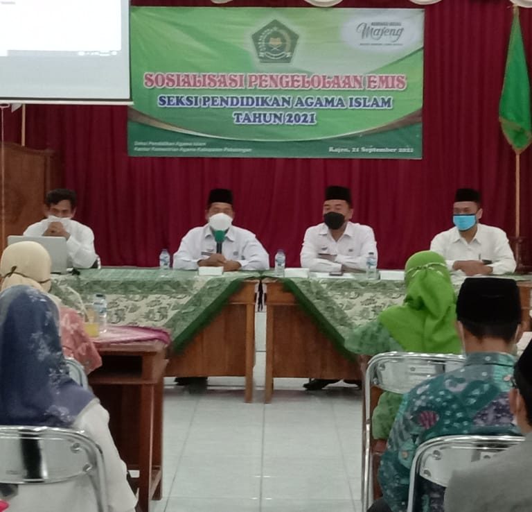 Sosialisasi Pengelolaan EMIS Seksi PAI Kankemenag Kab. Pekalongan