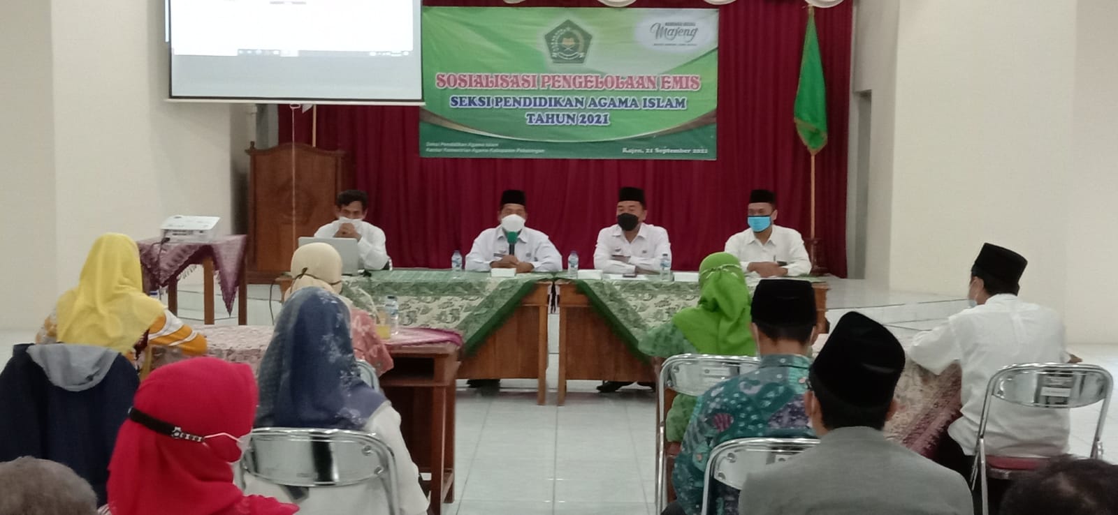 Sosialisasi Pengelolaan EMIS Seksi PAI Kankemenag Kab. Pekalongan