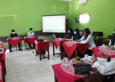 MTsN 4 Rembang Persiapkan Penilaian Adiwiyata