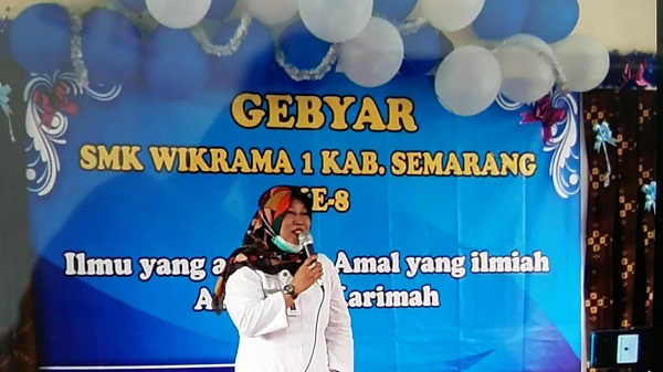 Nur Solichah Dalam Kegiatan Gebyar SMK Wikrama 1 Kab.Semarang