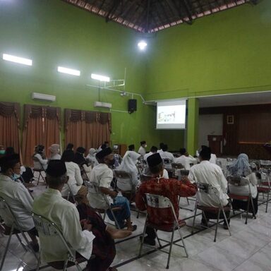 ASN Kemenag Kota Semarang Ikuti Upacara Hari Santri dengan Khidmat