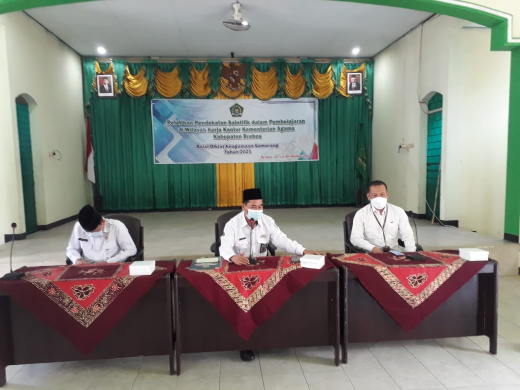 PDWK Saintifik Pembelajaran Bagi Guru di Kabupaten Brebes