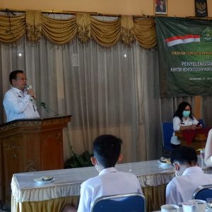 Ka. kankemenag Wonogiri, H. Cahyo Sukmana memberikan pembinaan siswa katolik sekab wonogiri