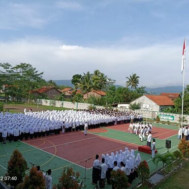 Kemeriahan Perayaan Hari Santri Nasional di MAN 2 Brebes