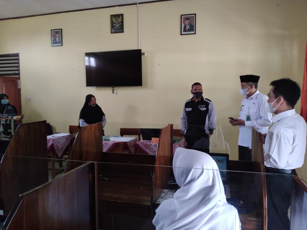 Kepala Kankemenag Wonosobo Monitoring Pelaksanaan ANBK