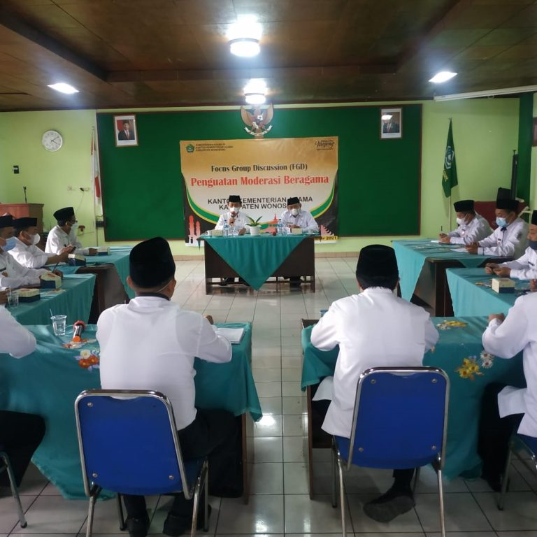 Kepala Kanwil Kemenag Jateng Pimpin Acara FGD Penguatan Moderasi Beragama di Wonosobo